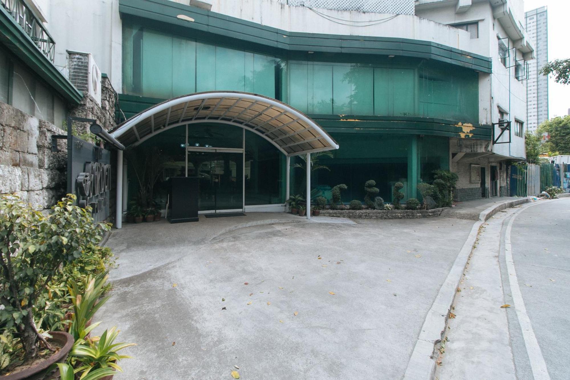 Garden Plaza Hotel Manilla Buitenkant foto